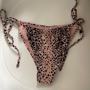 Animal print bikini bottom new size 6